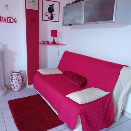 Dalla Rossa Apartament *